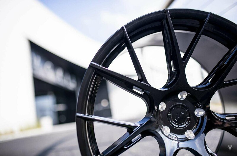 Photo 6 - JR42 Black FlowFormed rims