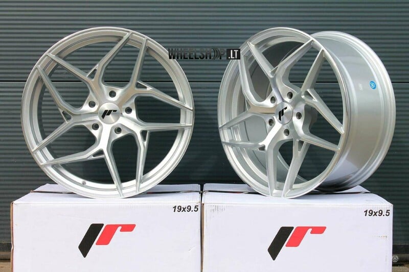 Photo 5 - Japan Racing JR35 Silver light alloy R19 rims