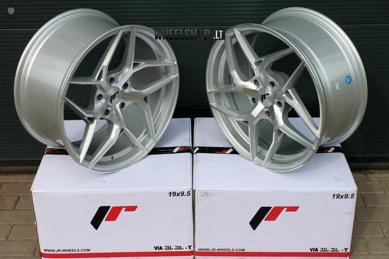 Photo 7 - Japan Racing JR35 Silver light alloy R19 rims