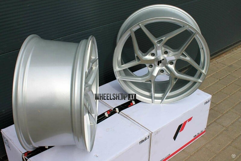 Photo 9 - Japan Racing JR35 Silver light alloy R19 rims