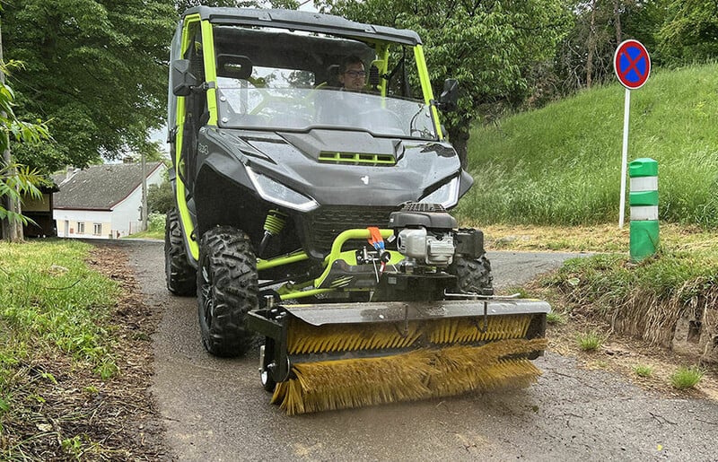 Photo 3 - Segway Fugleman 2023 y ATV motorcycle