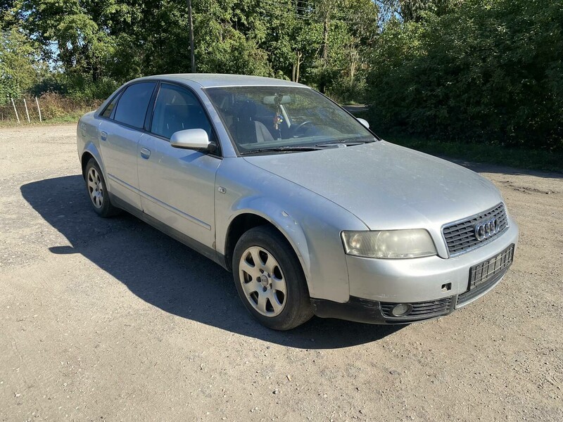 Audi A4 B6 TDI 2003 m dalys