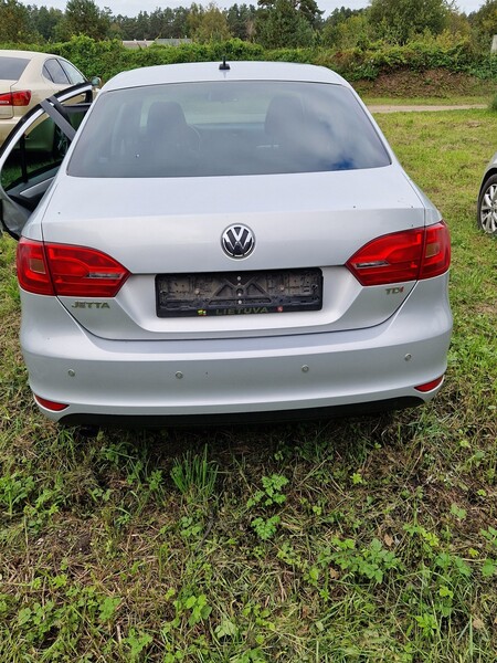 Nuotrauka 4 - Volkswagen Jetta 2013 m dalys