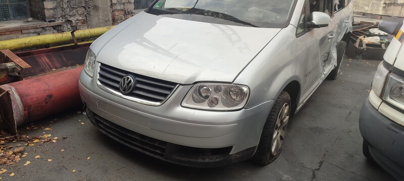 Photo 6 - Volkswagen Touran 2005 y parts