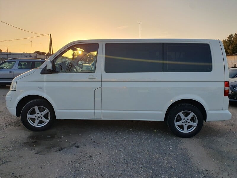 Photo 8 - Volkswagen Transporter 2004 y Minibus