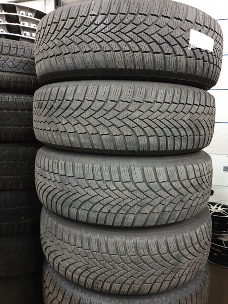 Photo 18 - Pirelli Didelis pasirinkimas R17 winter tyres passanger car