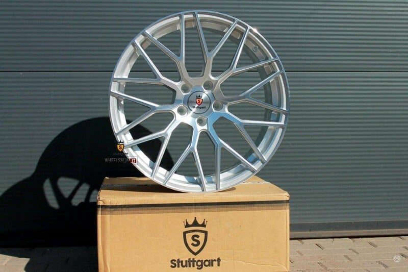 Photo 3 - STUTTGART SF14 Silver Flow Formed light alloy R18 rims