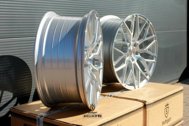 Photo 7 - STUTTGART SF14 Silver Flow Formed light alloy R18 rims