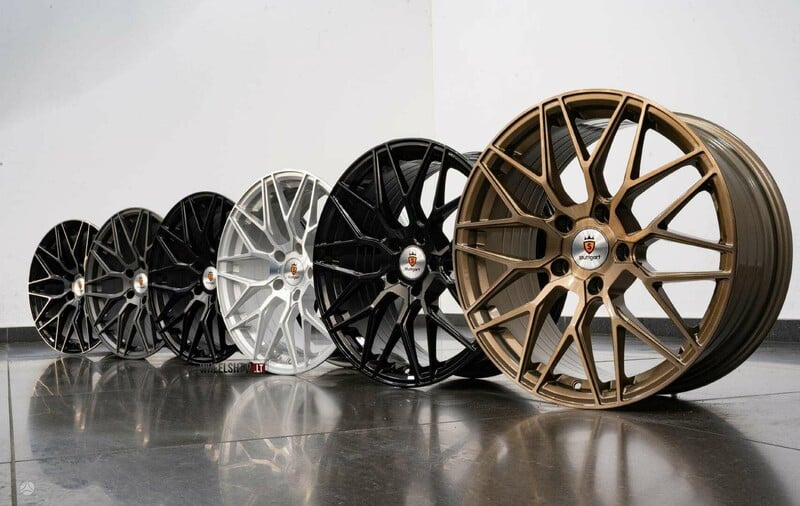 Photo 12 - STUTTGART SF14 Silver Flow Formed light alloy R18 rims