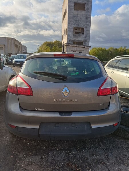 Фотография 2 - Renault Megane 2011 г запчясти