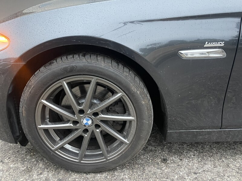 Photo 3 - Bmw 520 F10 d Touring 2010 y