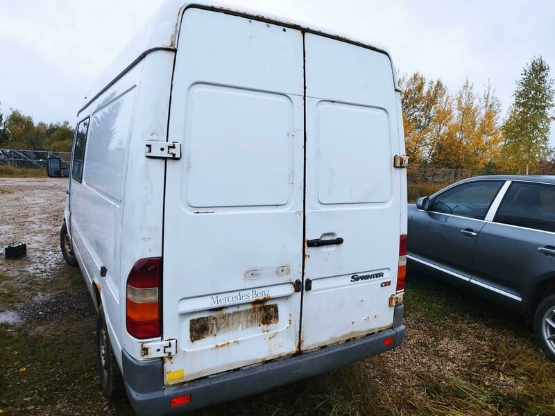 Фотография 6 - Mercedes-Benz Sprinter 2005 г запчясти