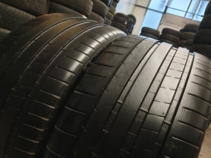 Фотография 1 - Michelin Pilot super sport R21 летние шины для автомобилей