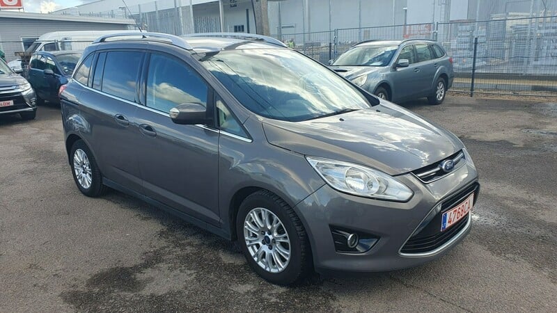 Photo 2 - Ford Grand C-MAX 2013 y Van