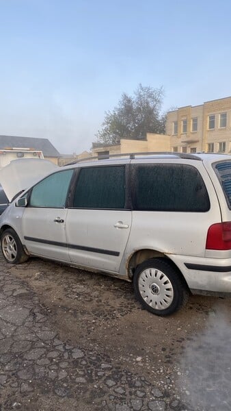 Photo 7 - Volkswagen Sharan 2002 y parts