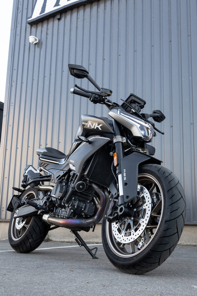 Nuotrauka 6 - CFMOTO 800NK 2024 m Klasikinis / Streetbike motociklas