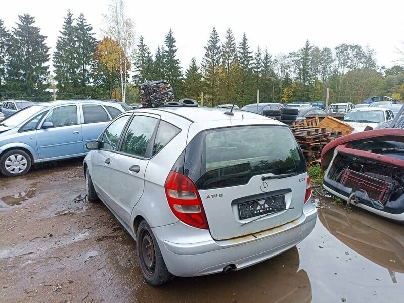 Photo 4 - Mercedes-Benz A 180 W169 2004 y parts