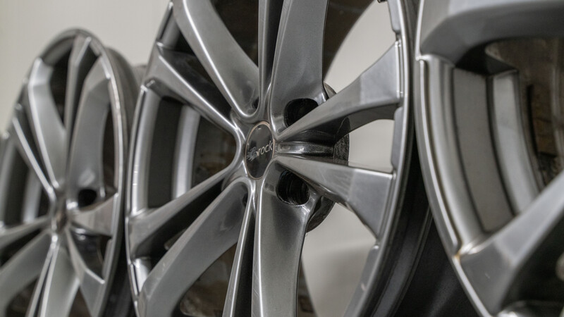 Nuotrauka 4 - Lexus R18 lengvojo lydinio ratlankiai