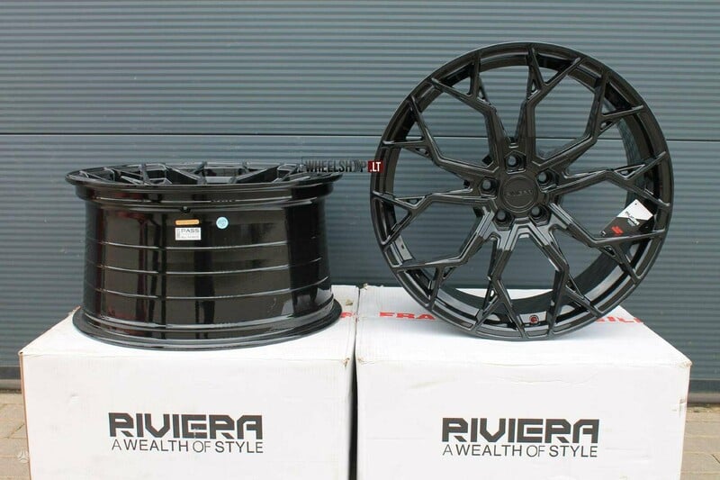 Photo 7 - RIVIERA RF5 Gloss Black Flow Formed light alloy R22 rims