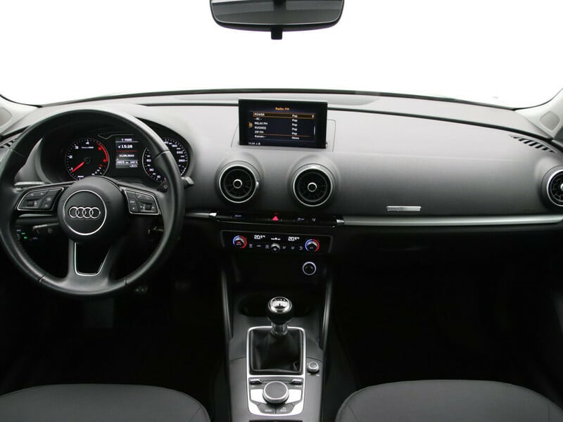 Photo 2 - Audi A3 2017 y Hatchback