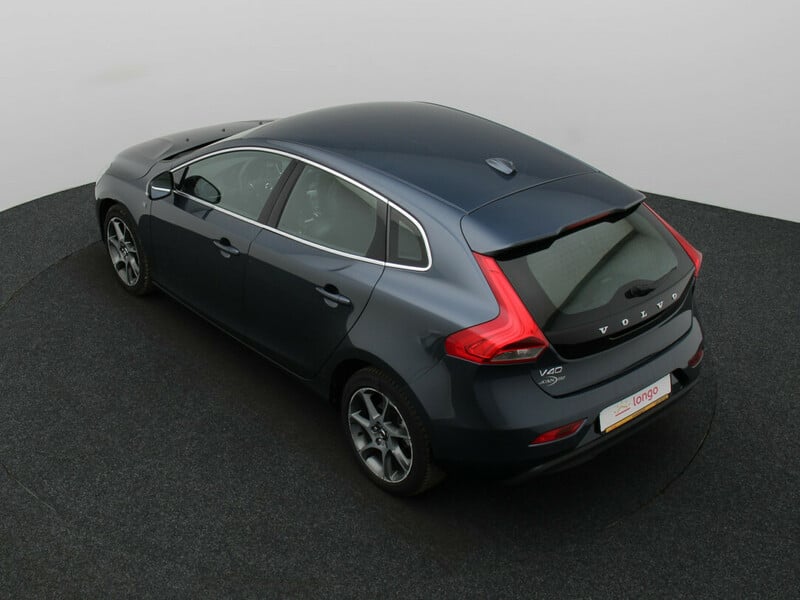 Фотография 12 - Volvo V40 2016 г Хэтчбек