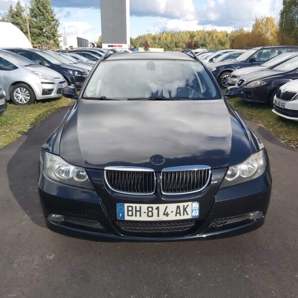 Photo 3 - Bmw 318 d Touring 2008 y