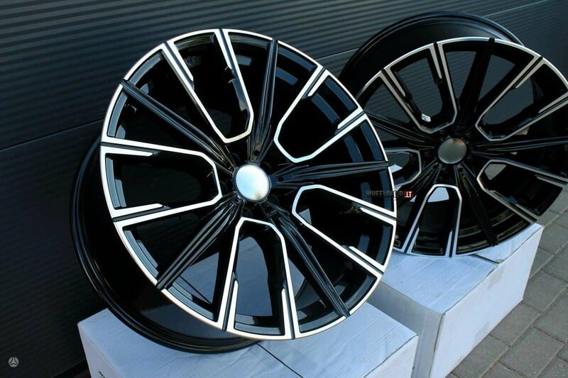 Photo 7 - ADR G11 Style Black Polished light alloy R21 rims