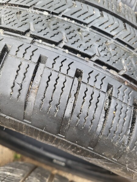 Photo 3 - Vredestein R15 universal tyres passanger car