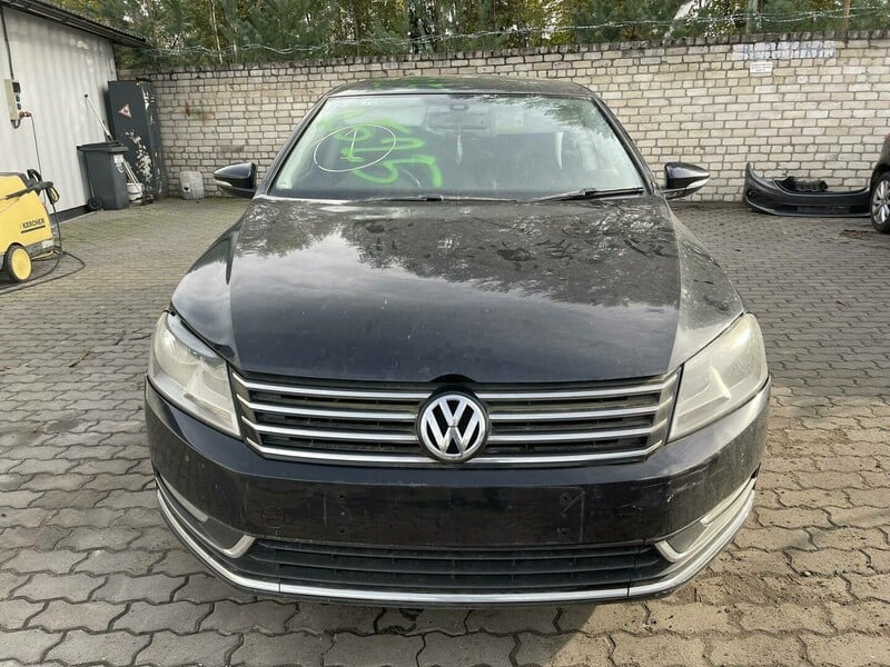 Фотография 3 - Volkswagen Passat B7 2011 г запчясти