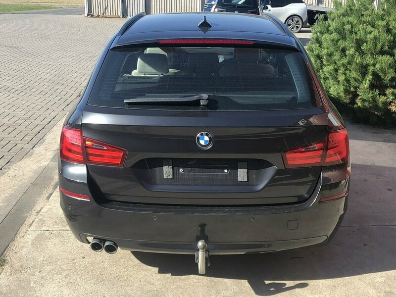 Photo 7 - Bmw 525 F10 F11 N57D30A 2011 y parts