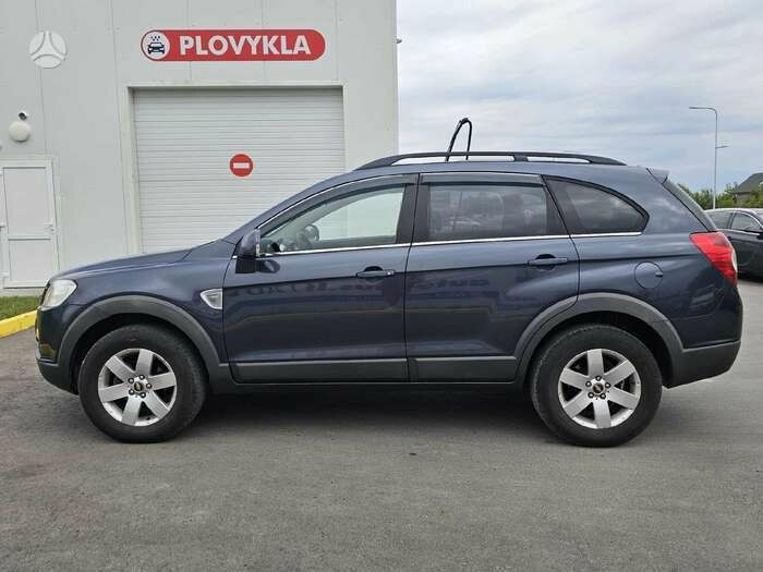 Photo 6 - Chevrolet Captiva 2009 y Van