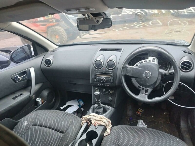 Photo 6 - Nissan Qashqai 2007 y parts