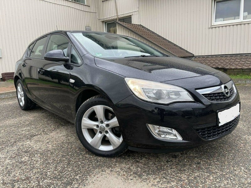 Nuotrauka 10 - Opel Astra 2010 m Hečbekas