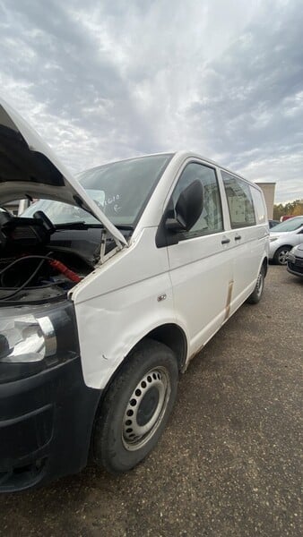 Photo 3 - Volkswagen Transporter 2013 y parts