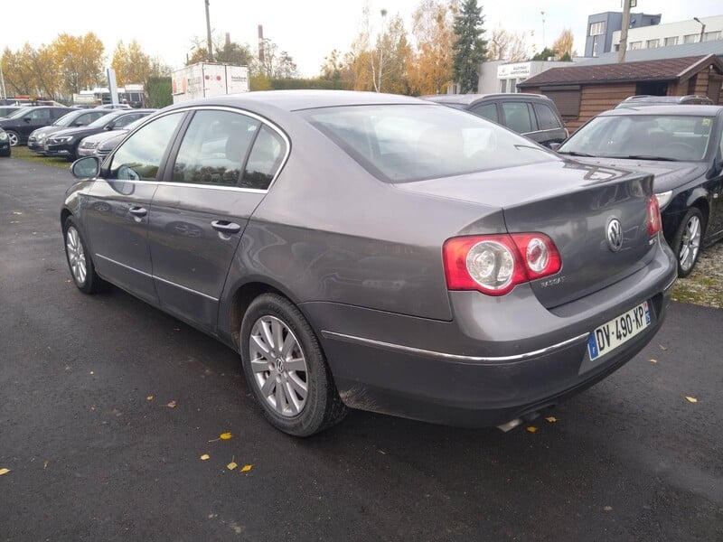 Фотография 6 - Volkswagen Passat TDI Comfortline 2005 г