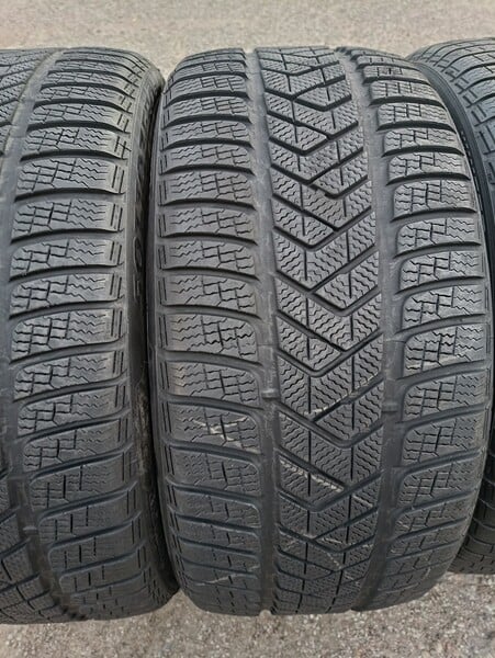 Photo 4 - Pirelli R21 universal tyres passanger car