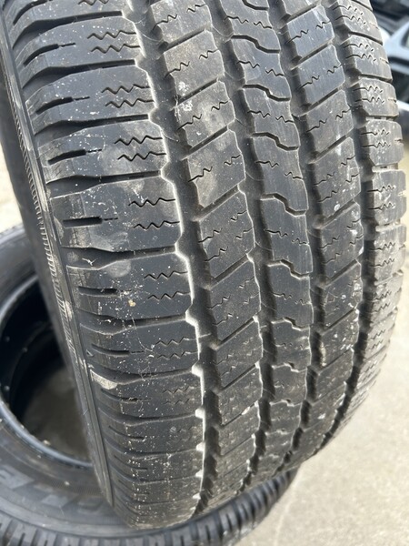 Photo 4 - Goodyear Vrangler sr a R18 universal tyres passanger car