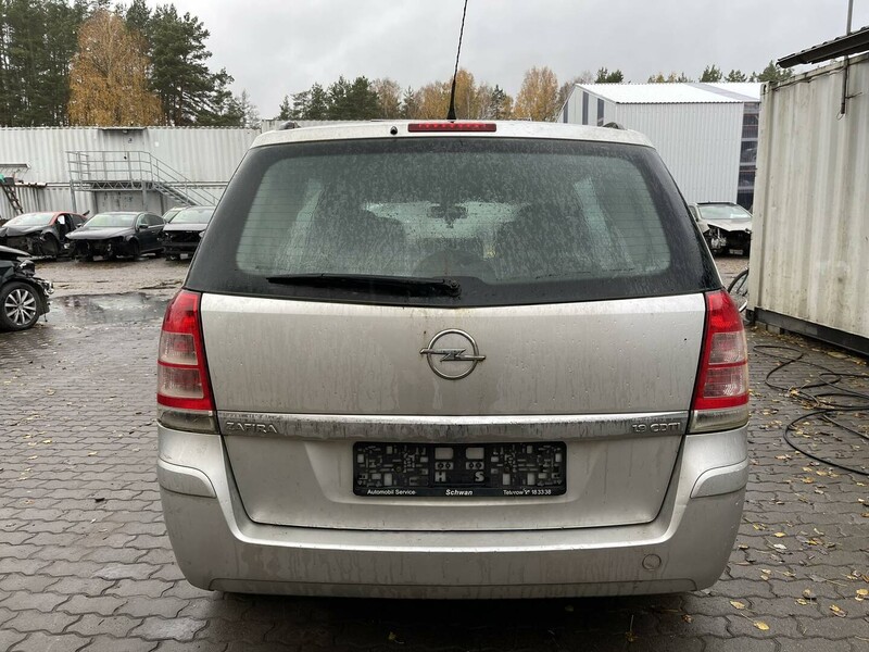 Фотография 6 - Opel Zafira B 2008 г запчясти