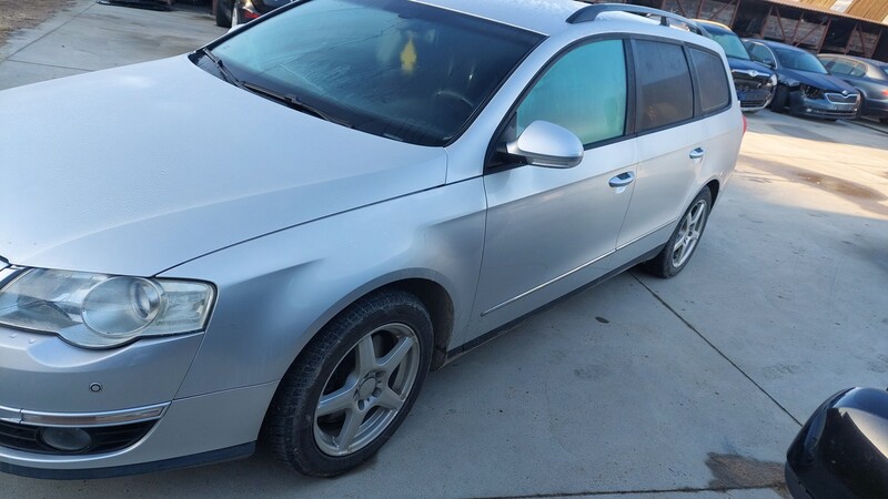 Photo 2 - Volkswagen Passat B6 2006 y parts