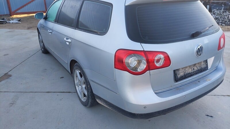 Photo 3 - Volkswagen Passat B6 2006 y parts