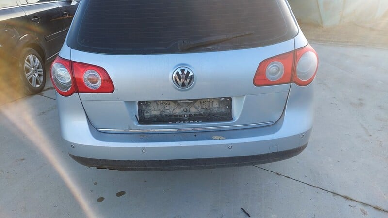 Photo 4 - Volkswagen Passat B6 2006 y parts