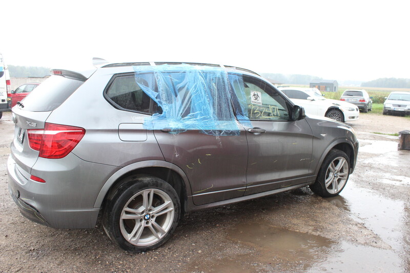 Photo 5 - Bmw X3 F25 2011 y parts