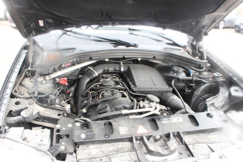 Photo 7 - Bmw X3 F25 2011 y parts