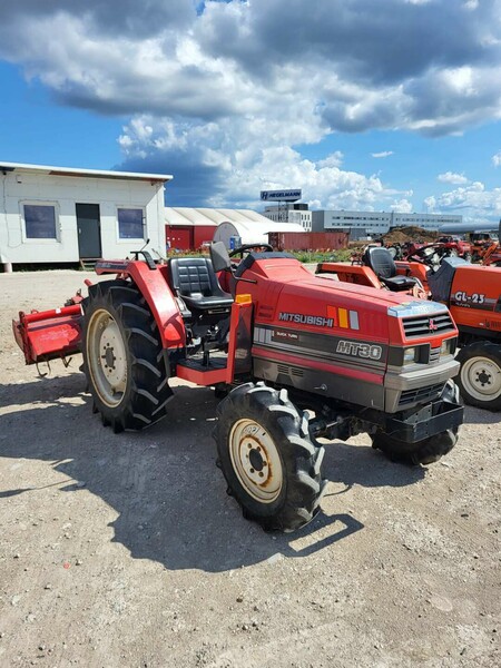 Nuotrauka 1 - Yanmar VISI MODELIAI 2016 m Traktorius