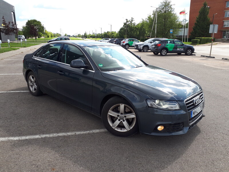 Photo 4 - Audi A4 2009 y Sedan