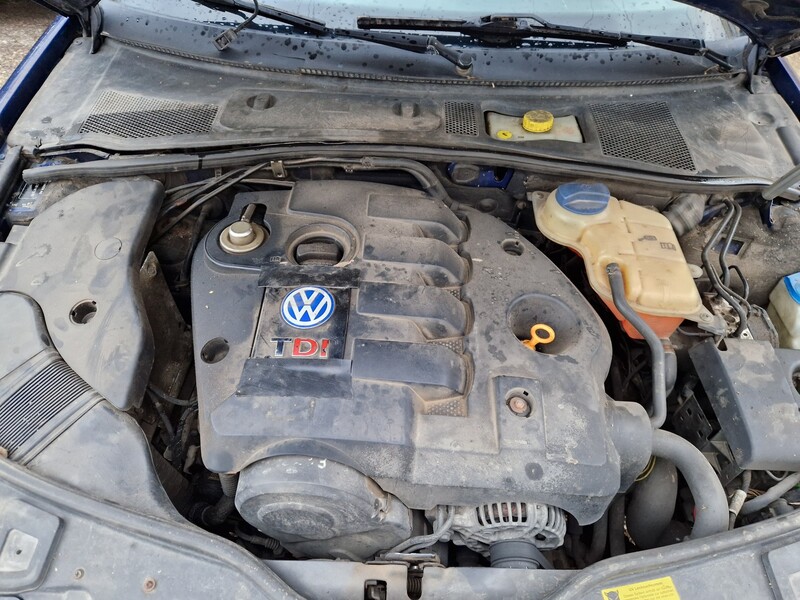Фотография 6 - Volkswagen Passat LC5X 2001 г запчясти