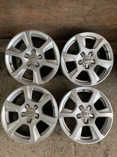 Photo 2 - Light alloy R16 rims