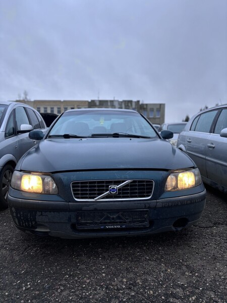 Volvo S60 2002 y parts