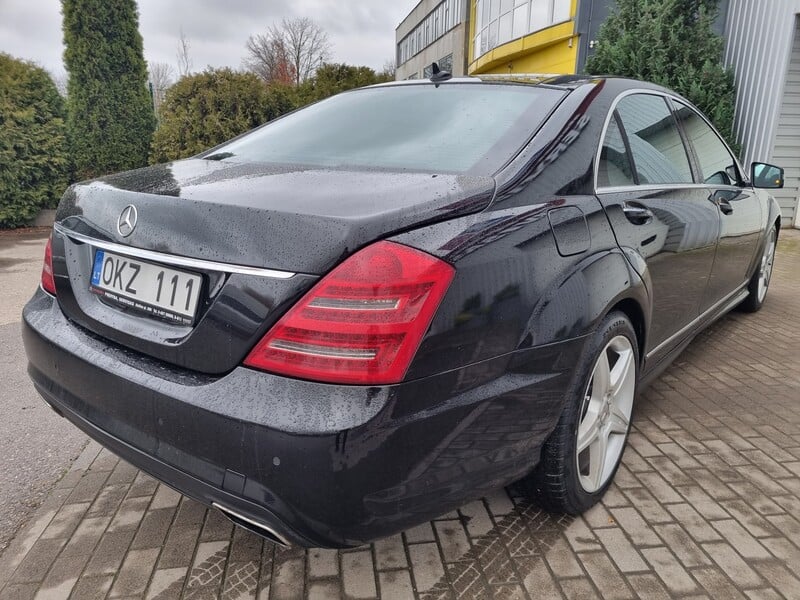 Photo 7 - Mercedes-Benz S 350 BlueTec L 4-Matic 2011 y