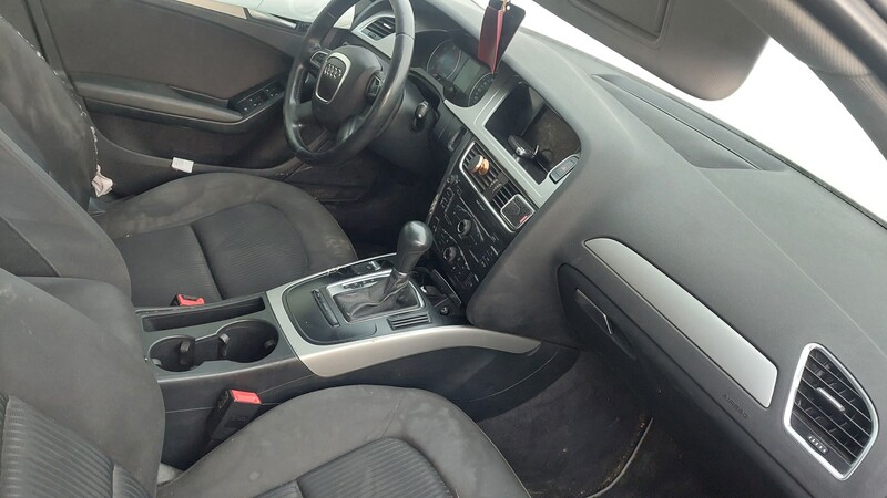 Nuotrauka 5 - Audi A4 2010 m dalys